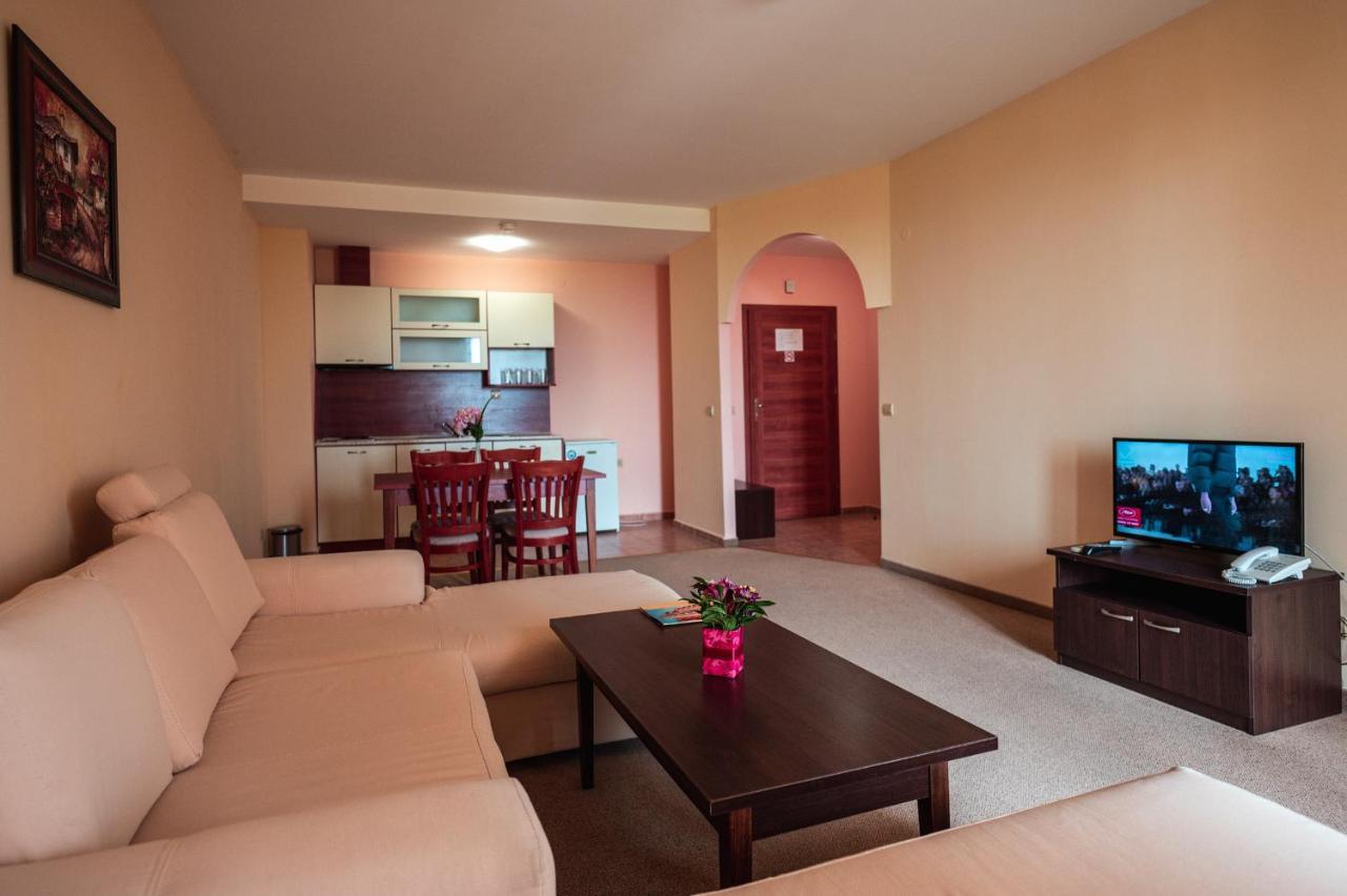 Hotel Paradise Green Park Golden Sands Εξωτερικό φωτογραφία