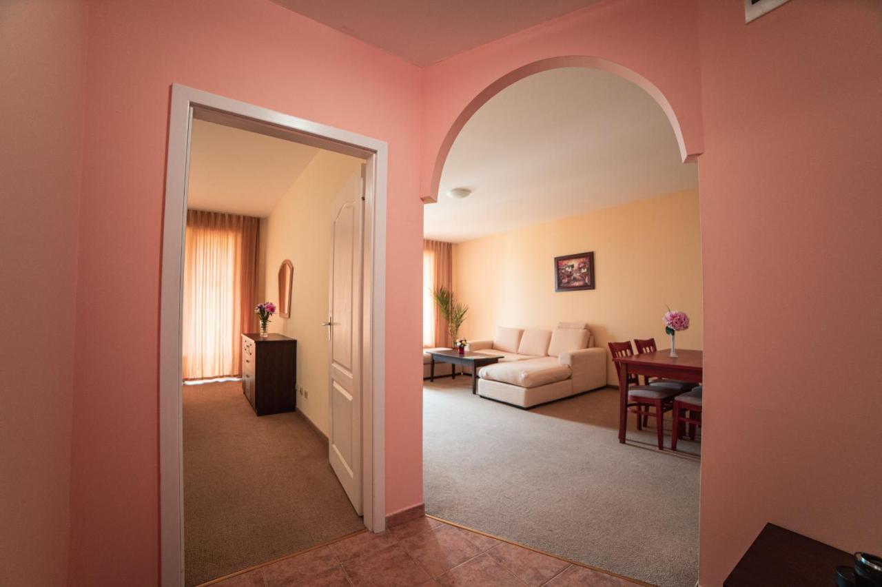 Hotel Paradise Green Park Golden Sands Εξωτερικό φωτογραφία