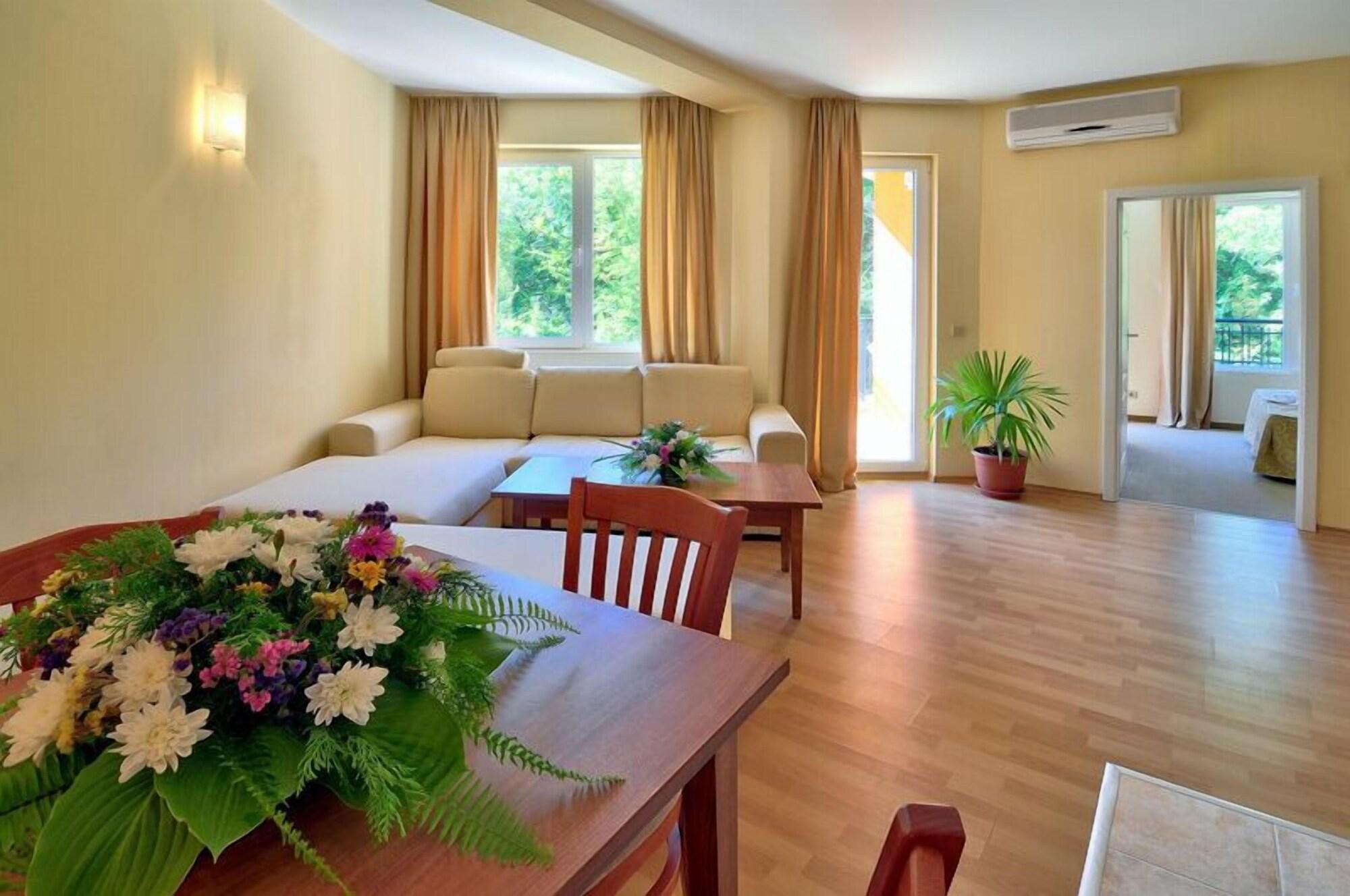 Hotel Paradise Green Park Golden Sands Εξωτερικό φωτογραφία