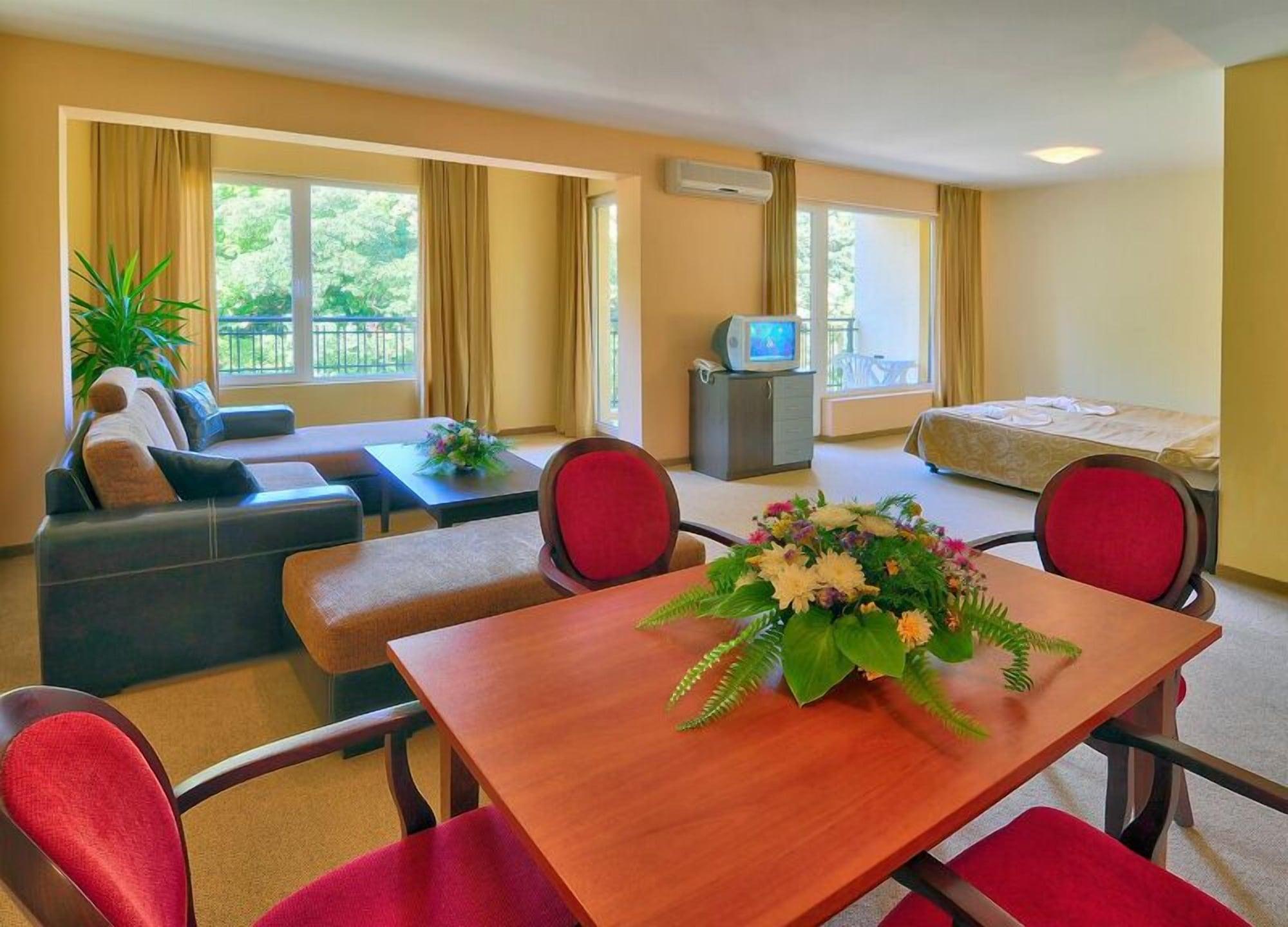 Hotel Paradise Green Park Golden Sands Εξωτερικό φωτογραφία