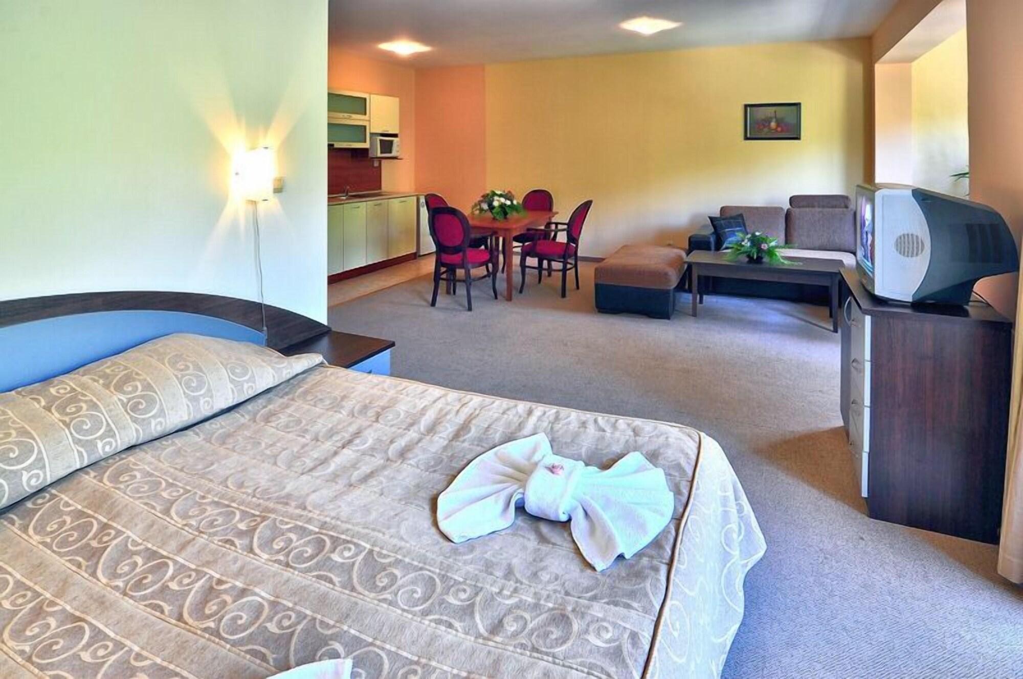 Hotel Paradise Green Park Golden Sands Εξωτερικό φωτογραφία