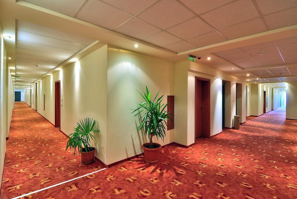 Hotel Paradise Green Park Golden Sands Εξωτερικό φωτογραφία