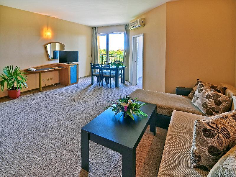 Hotel Paradise Green Park Golden Sands Εξωτερικό φωτογραφία